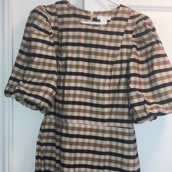 Puff sleeves dress - Picture 12 of 16